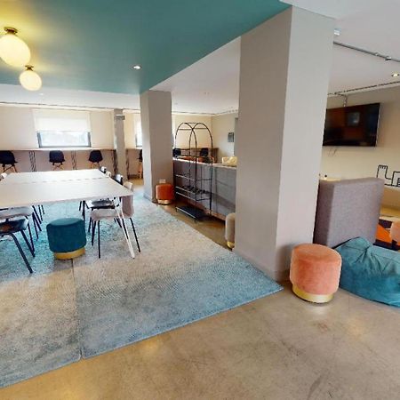 For Students Only Private Bedrooms With Shared Kitchen And Studios At Iq Haywood House In Londra Exterior foto