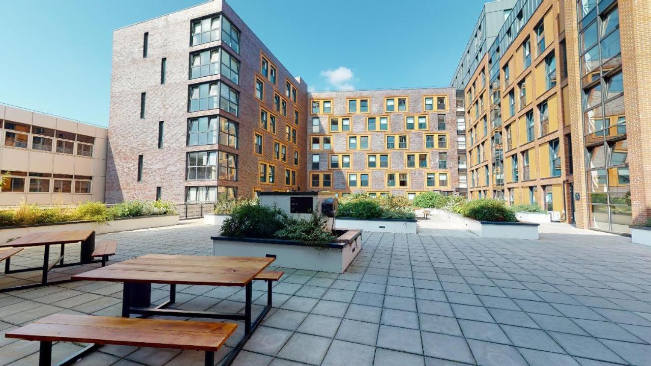 For Students Only Private Bedrooms With Shared Kitchen And Studios At Iq Haywood House In Londra Exterior foto